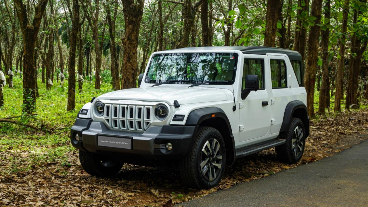 GST कट के बाद Mahindra Thar Roxx हुई सस्ती – ₹74,000 से ₹1.33 लाख तक कीमत घटी